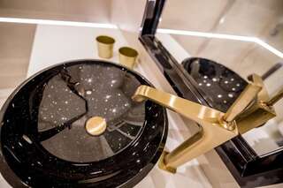 Апартаменты Apartments Master 5 Херцег-Нови Апартаменты Делюкс с 2 спальнями, вид на море-31